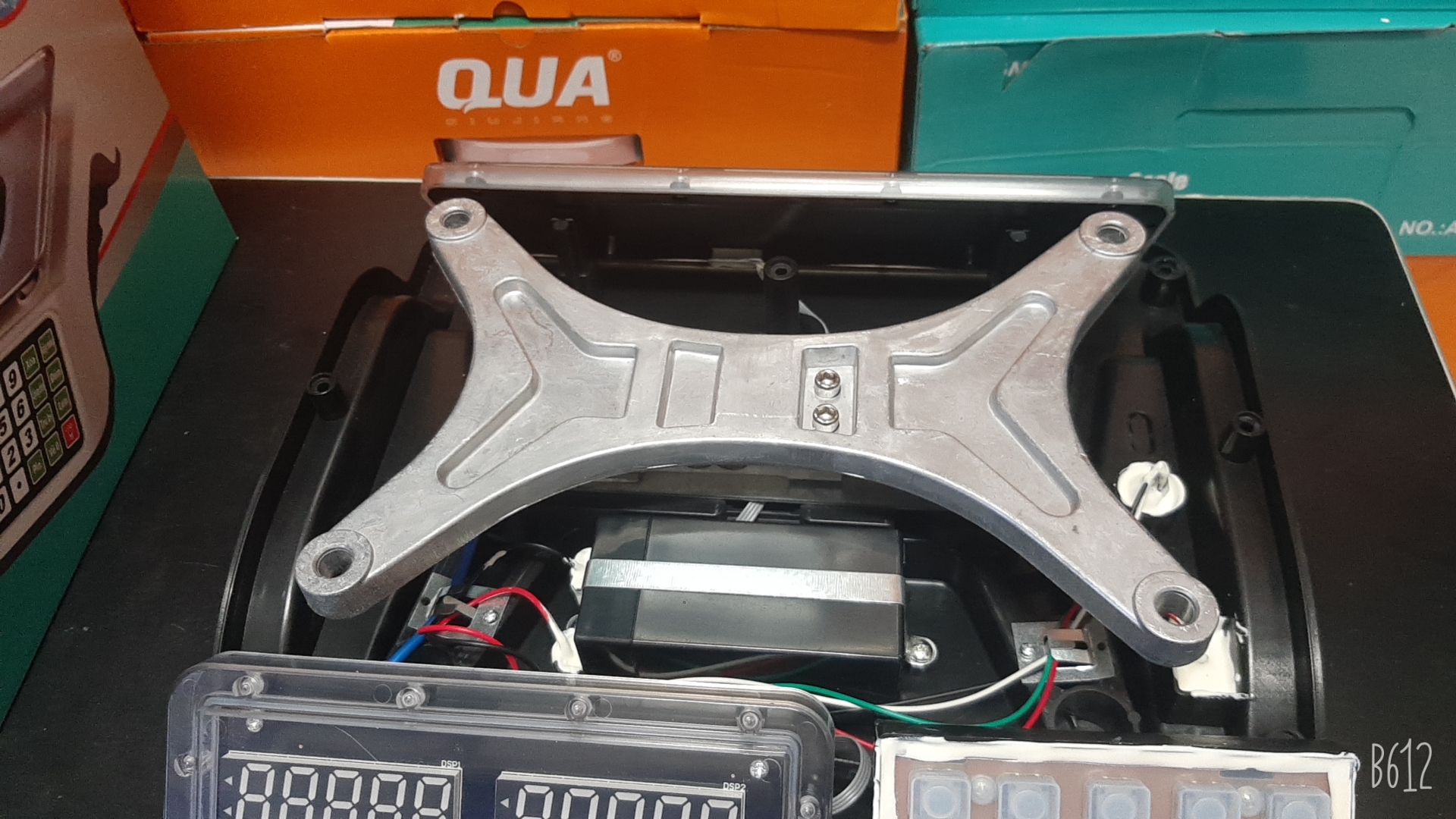 B612_20220908_173742_479